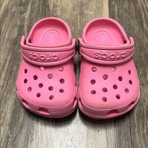 Kids Baby Pink Crocs Sz 2/3
